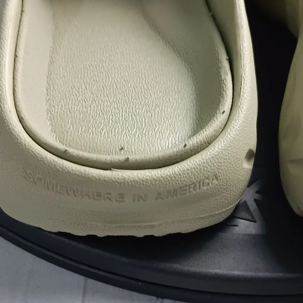 SIA Collective Somewhere In America Slides Men 6/7 Sage Green Foam Sandals Beach